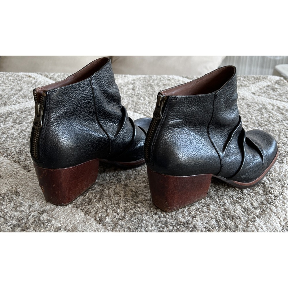 Korkease Size 8M Kissel Folded Black Leather Ankle Boot Bootie Zipper Boho